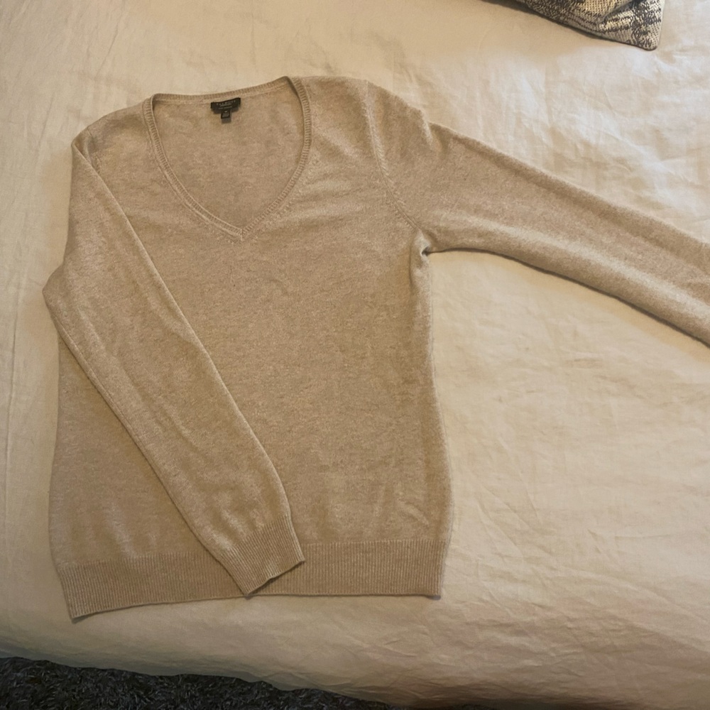 100% cashmere sweater Talbots